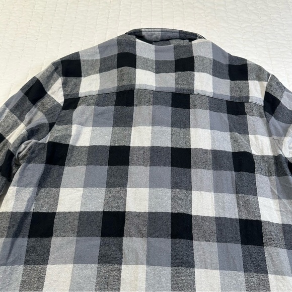 Club Room Men’s Buffalo Buttom Down Flannel Shirt Color Gray Size M Plaid - Picture 9 of 12